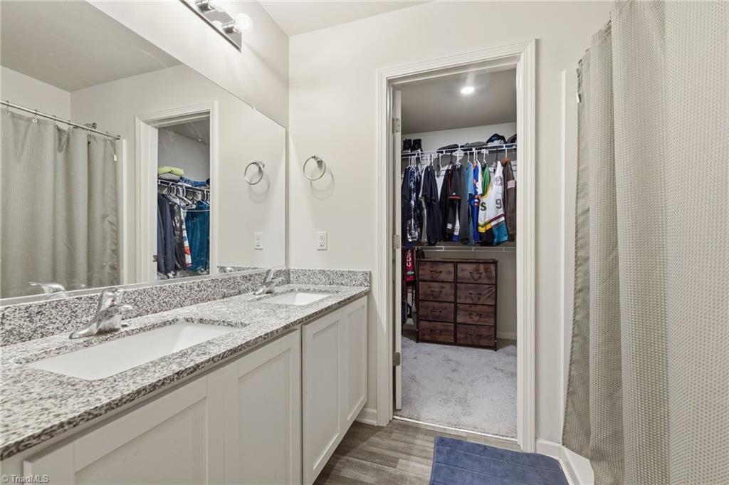 744 Oak Bend Drive Property Photo 10