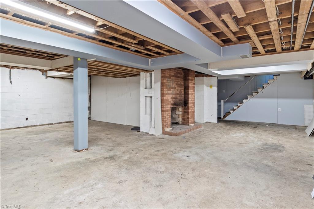 6645 Springfield Drive Property Photo 29