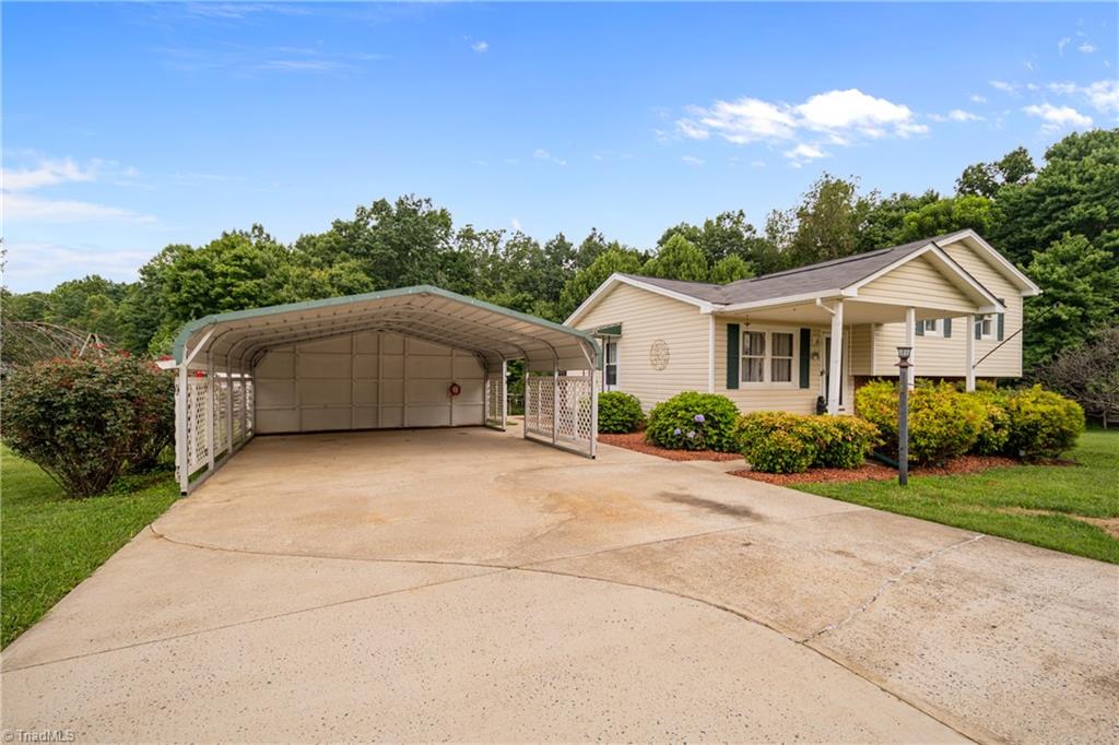 205 Snody Road Property Photo 34