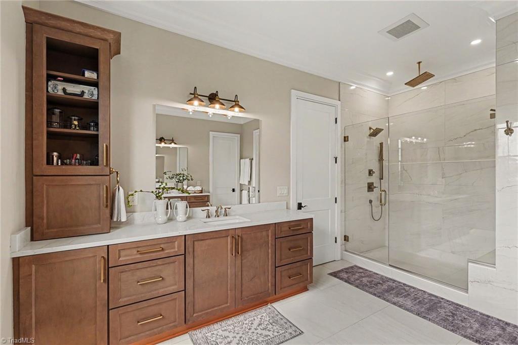 7602 Pemberley Drive Property Photo 33