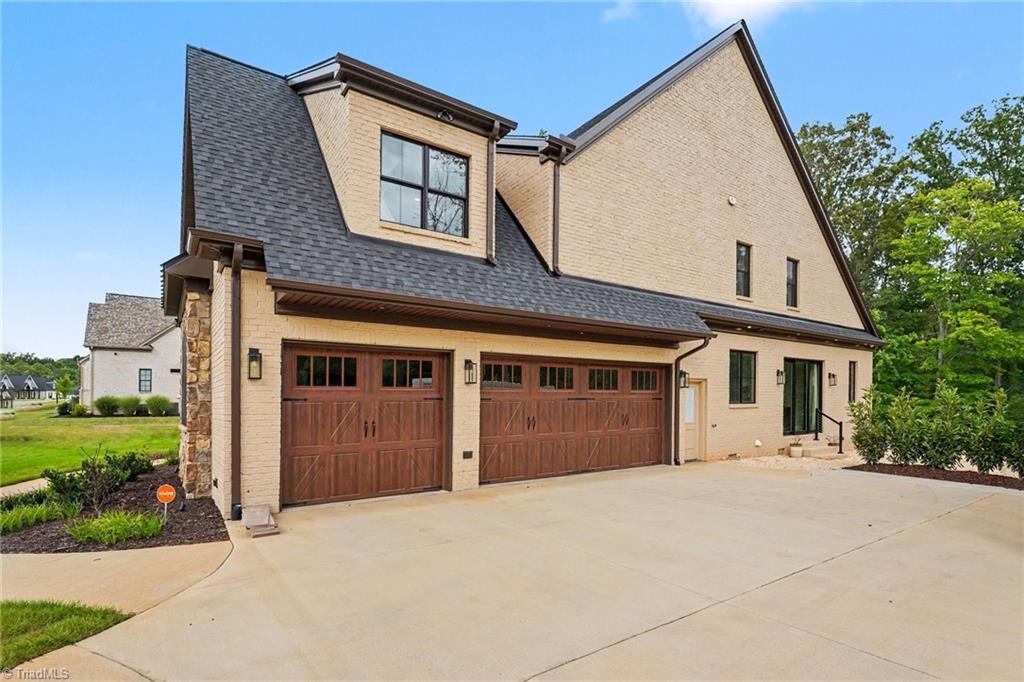 7602 Pemberley Drive Property Photo 47