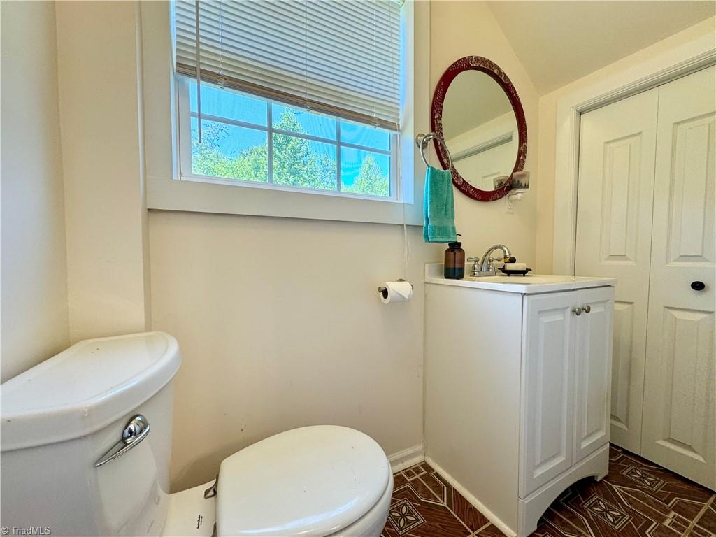 243 Hunter Ridge Lane Property Photo 11