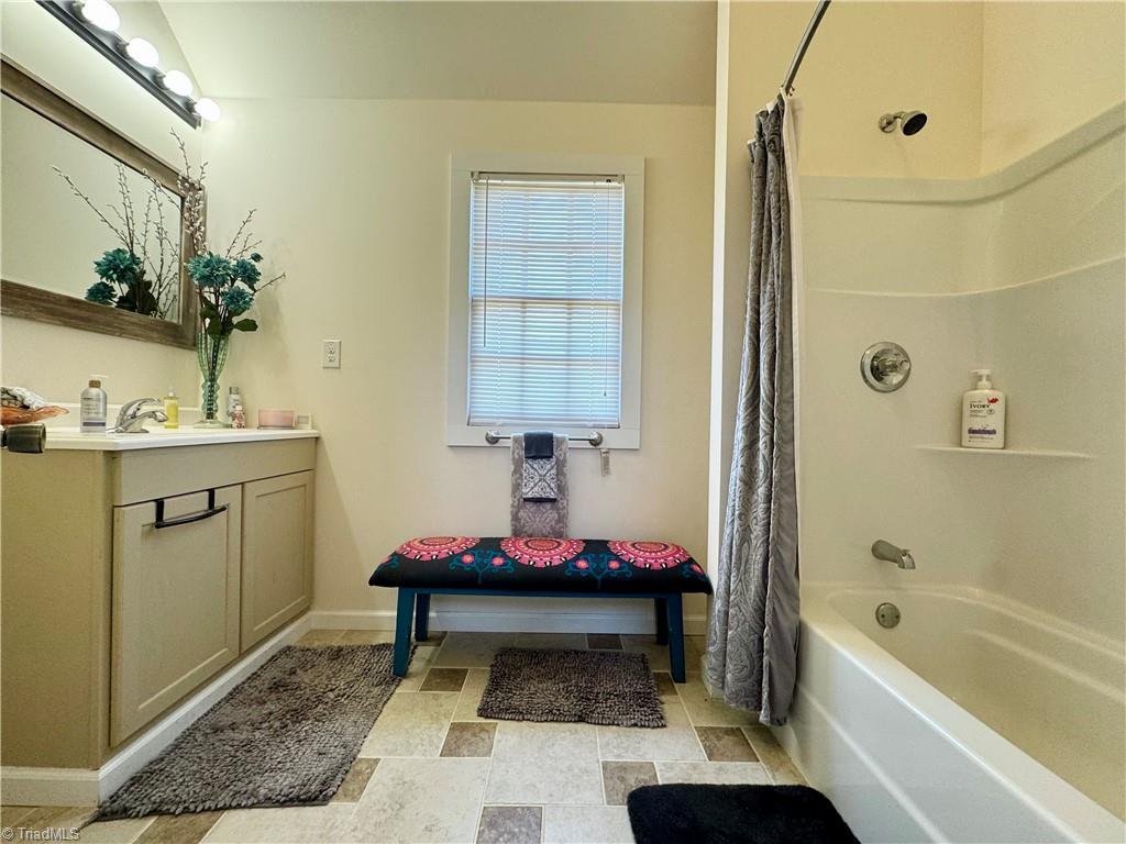 243 Hunter Ridge Lane Property Photo 21