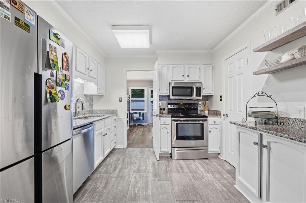 4932 Tower Road # C Property Photo 5
