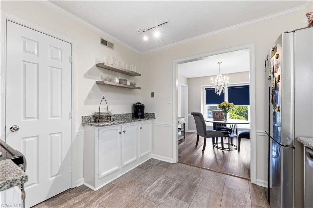 4932 Tower Road # C Property Photo 7