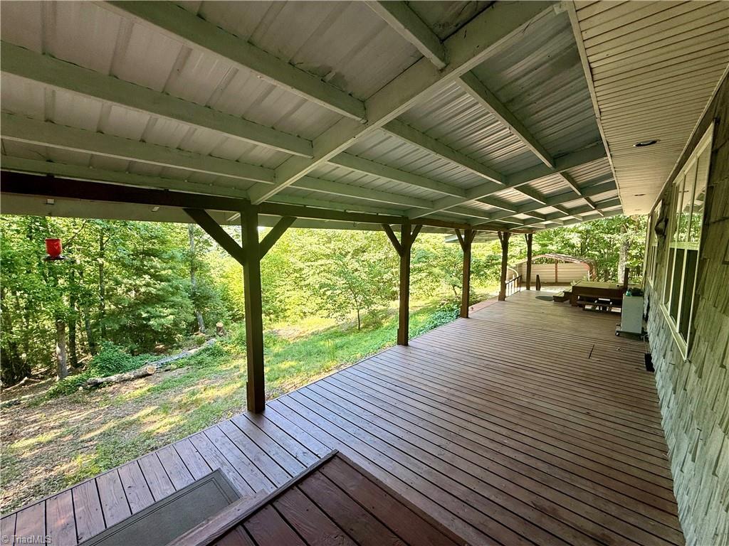 900 Smokey Mtn Trail Property Photo 28
