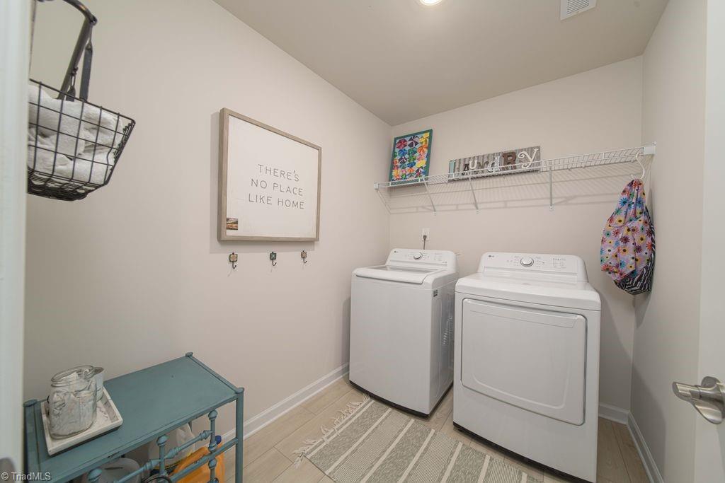 1828 Pheasant Trace Circle Property Photo 11