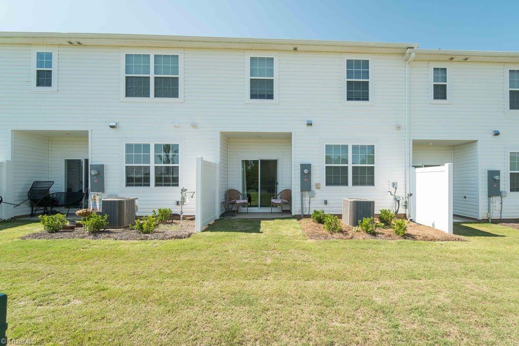 1828 Pheasant Trace Circle Property Photo 24