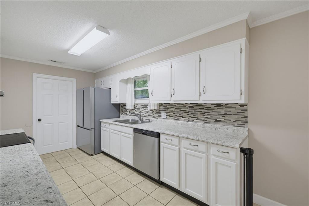 6954 Gra Lan Drive Property Photo 13