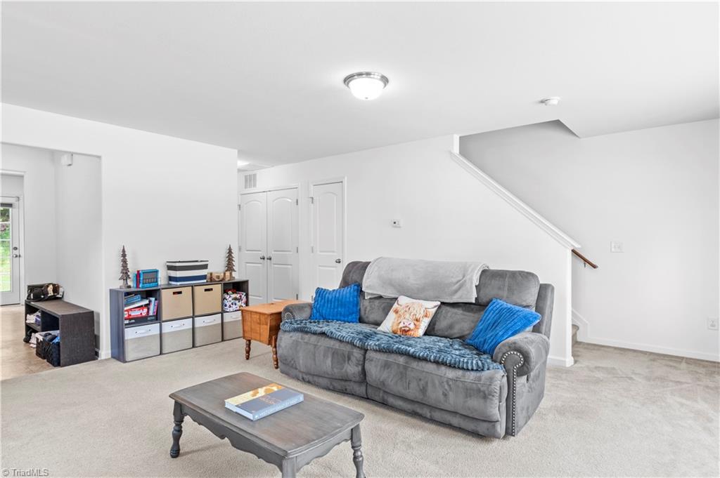 6518 Ashebrook Drive Property Photo 12