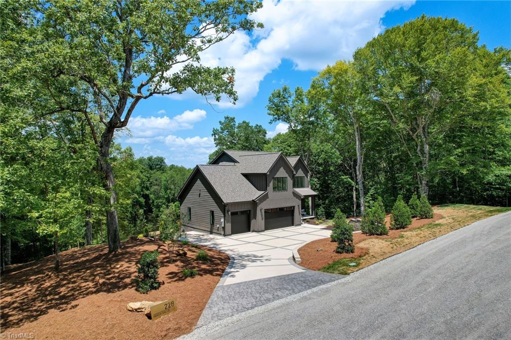 228 Beech Valley Road Property Photo 5