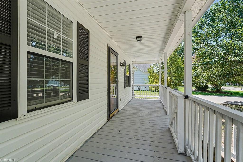 388 Meadow Lark Lane Property Photo 6