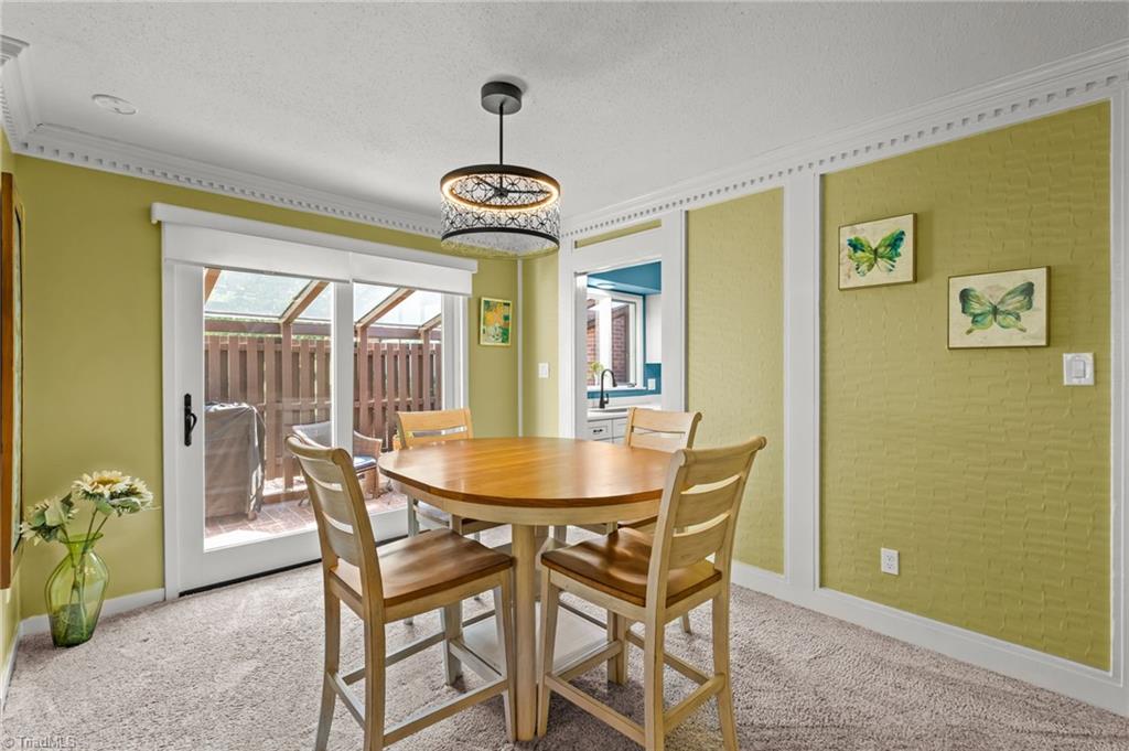 1137 Gatehouse Road Property Photo 10