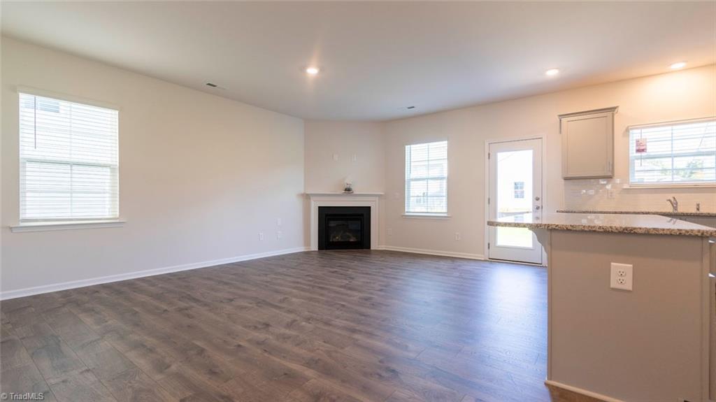 203 Hungerford Boulevard Property Photo 11