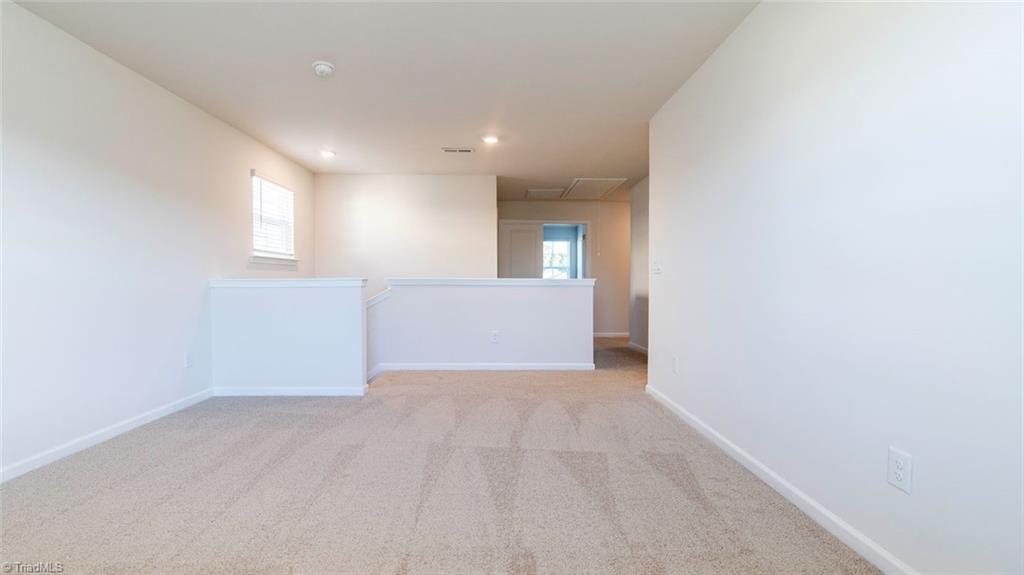 203 Hungerford Boulevard Property Photo 18