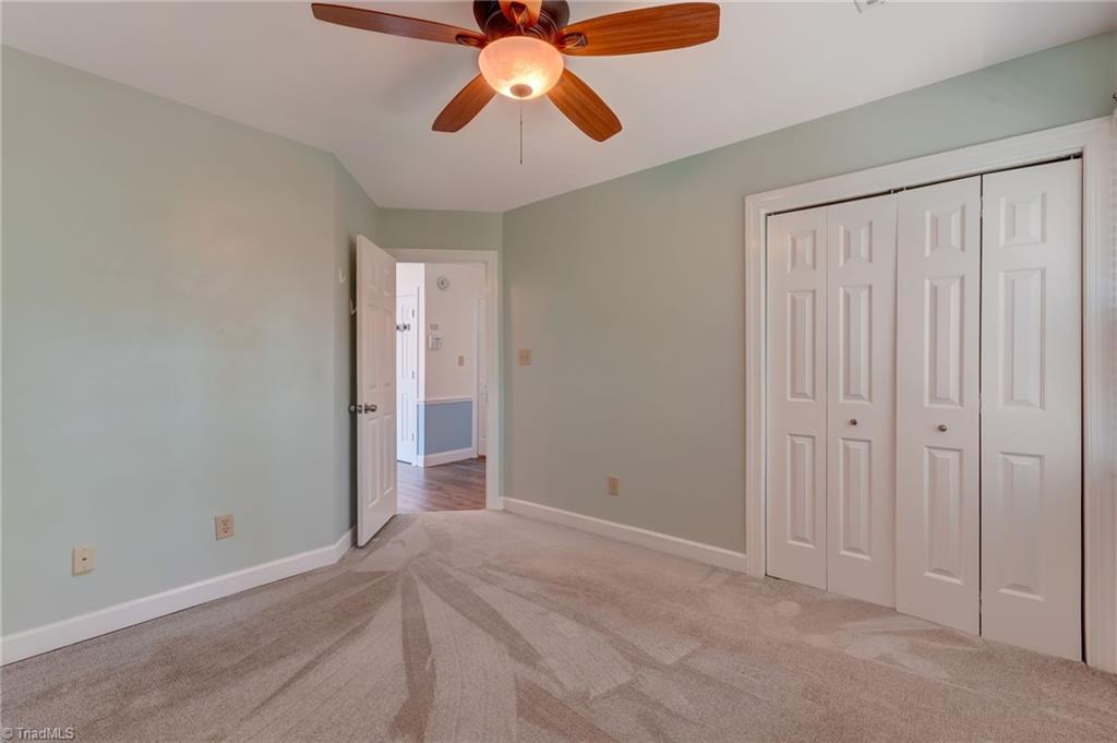 2050 E Hearthwood Court Property Photo 25