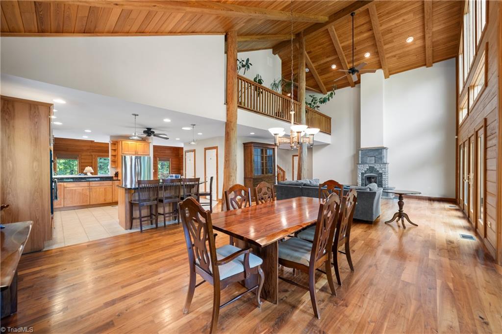 1212 River Bluff Trail Property Photo 5