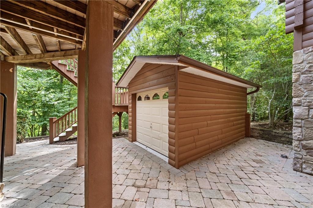1212 River Bluff Trail Property Photo 35