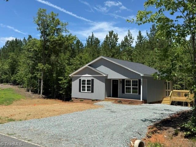 188 Walnut Road Property Photo 2