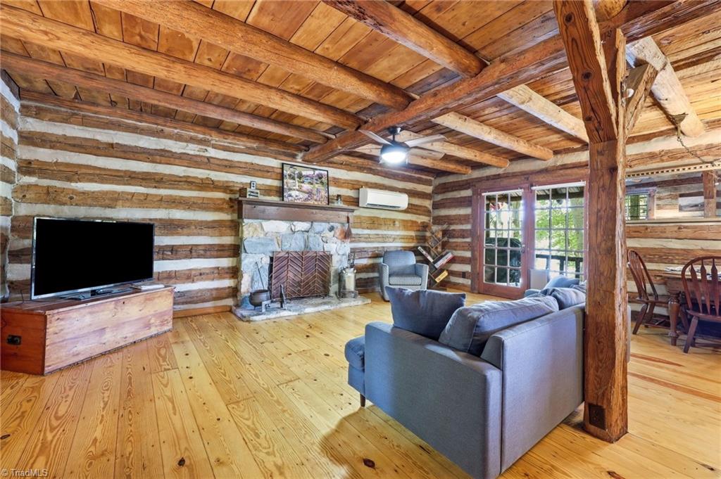 954 Huff Garrett Road Property Photo 32