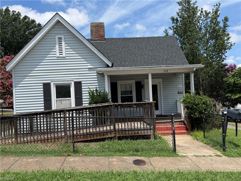 308 Upton Street Property Photo 1