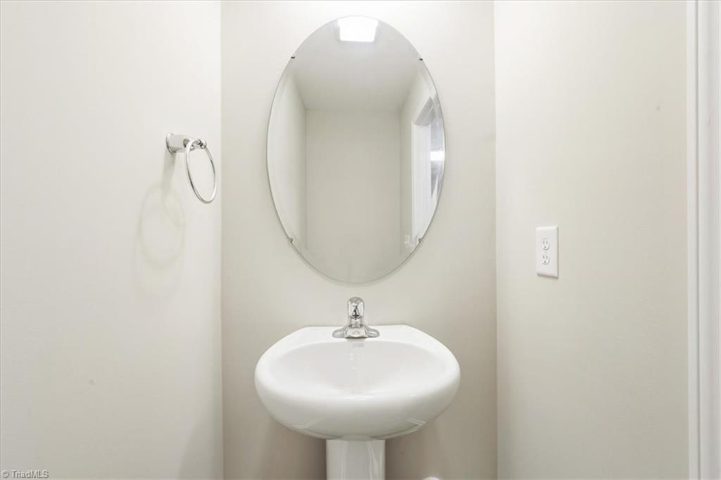 152 Tallwood Drive Property Photo 13