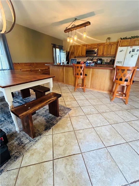 2062 Pell Road Property Photo 5