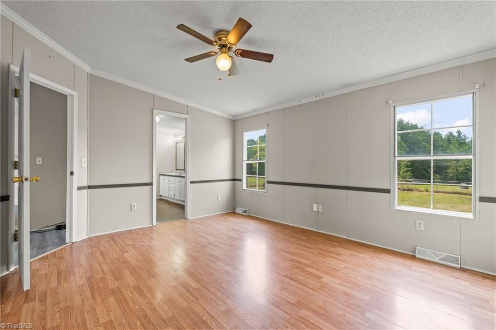 1118 Stadler Road Property Photo 13