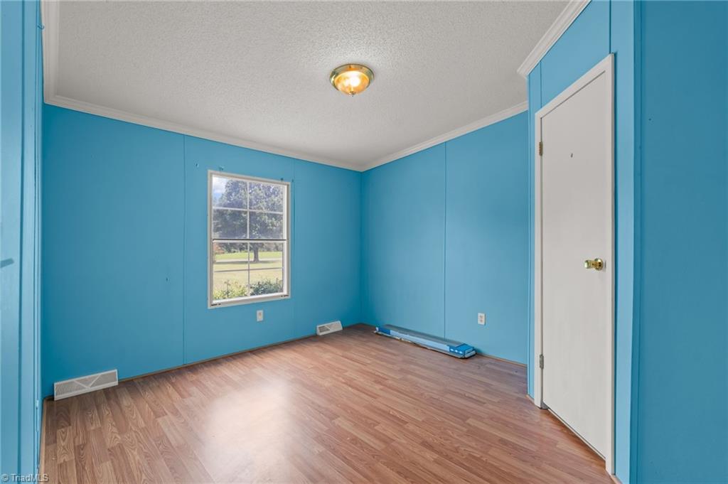 1118 Stadler Road Property Photo 18
