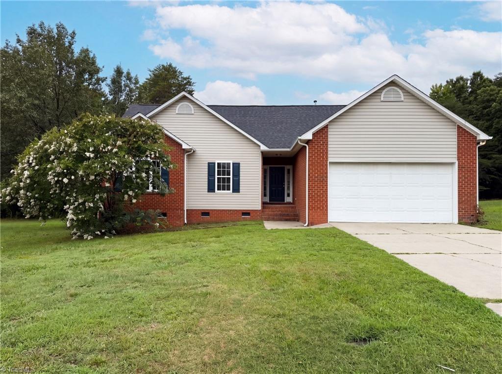 4100 Birchgarden Drive Property Photo 1