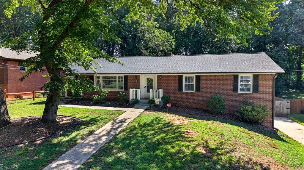 2547 Amesbury Road Property Photo 1