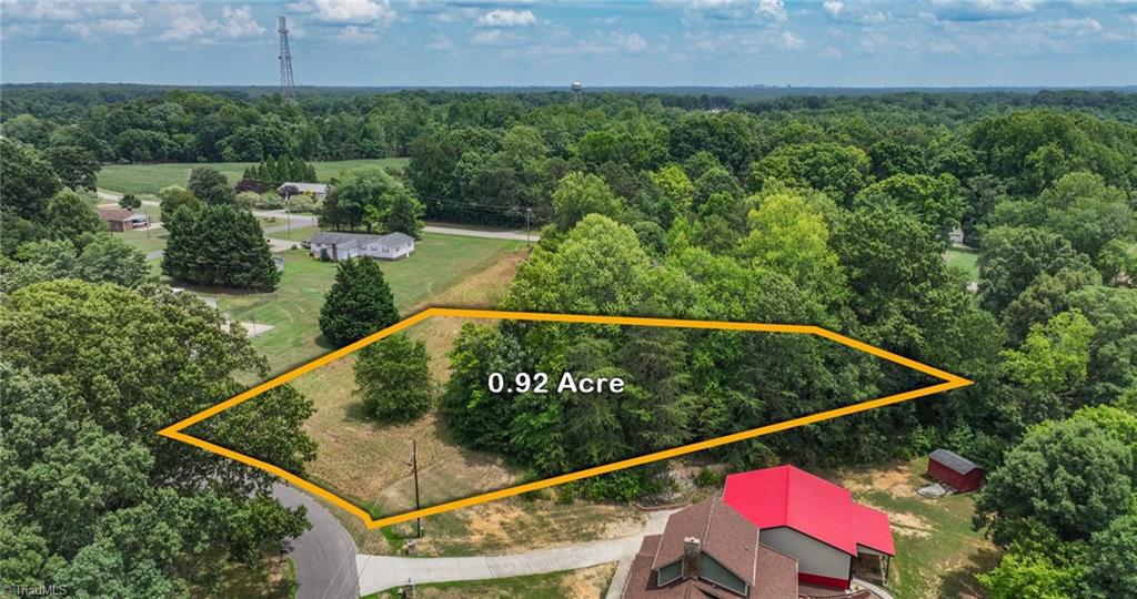 6004 Green Valley Road Property Photo 2