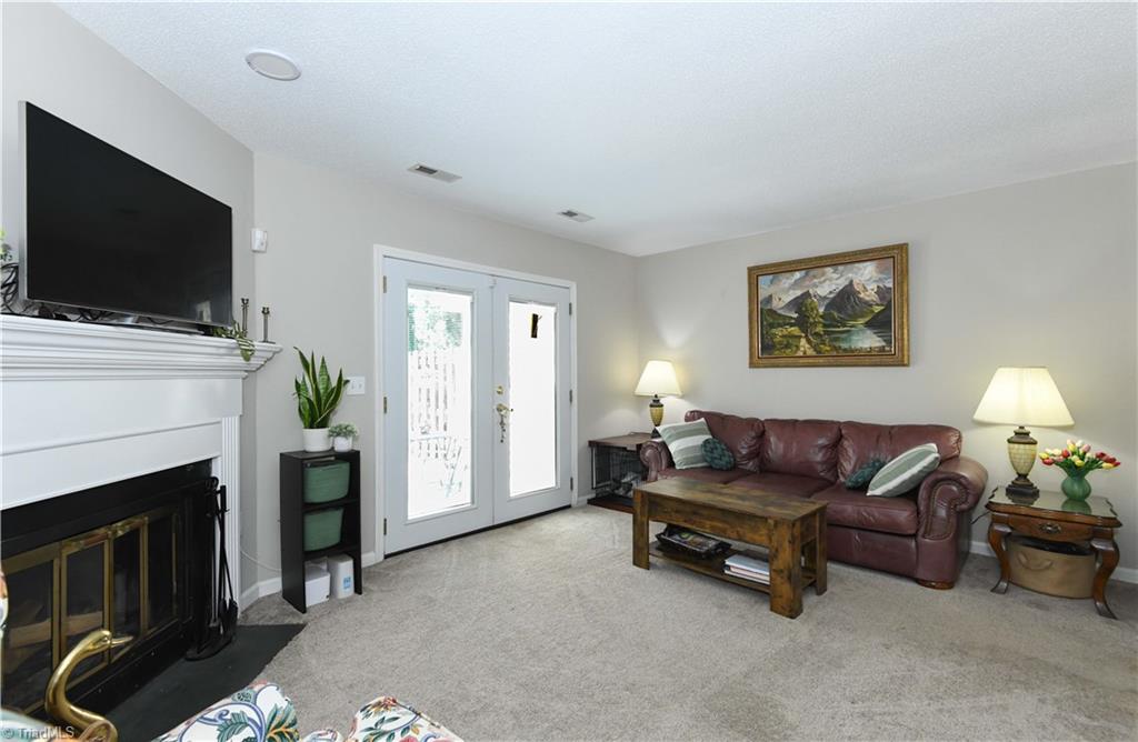 2667 Cottage Place