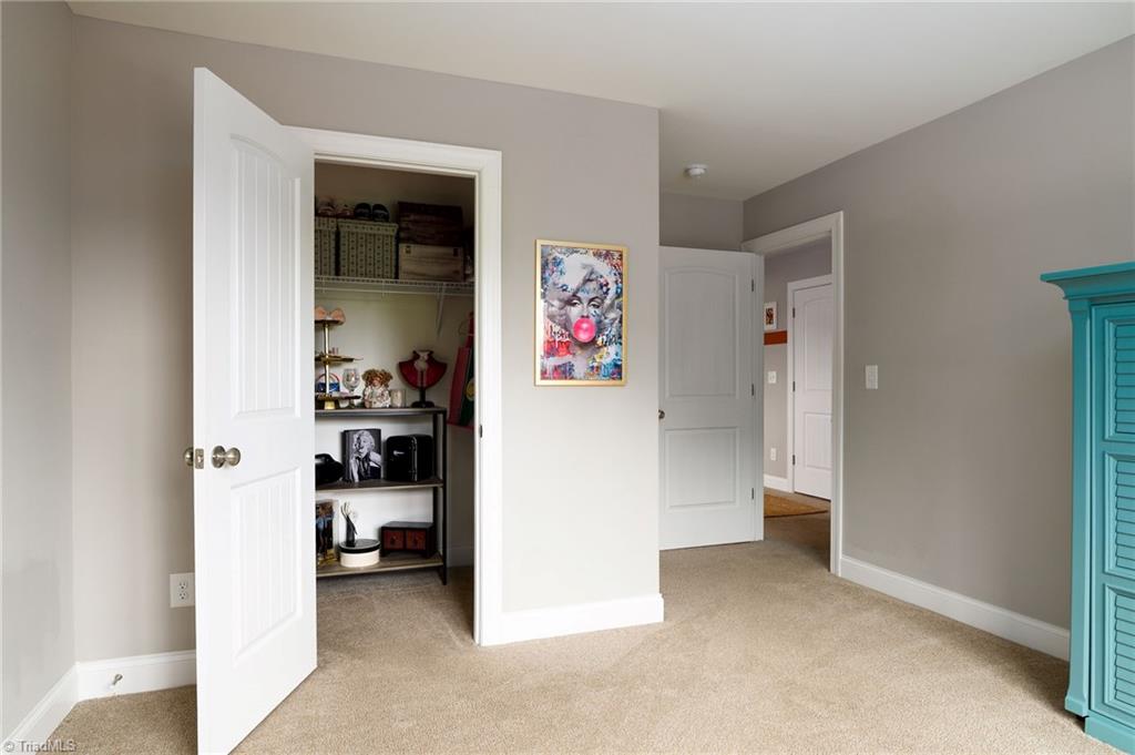 488 Dorchester Street Property Photo 33