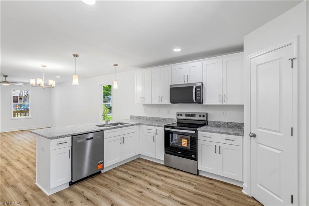 910 Roosevelt Street Property Photo 15