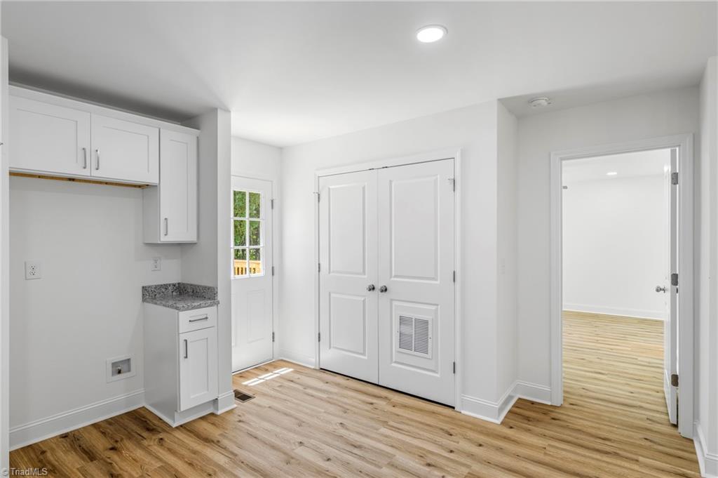 910 Roosevelt Street Property Photo 18