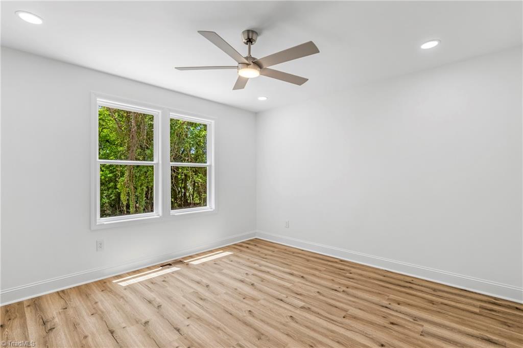 910 Roosevelt Street Property Photo 20
