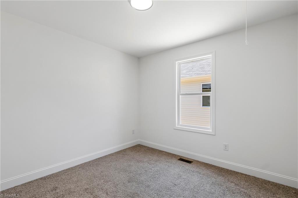 910 Roosevelt Street Property Photo 28
