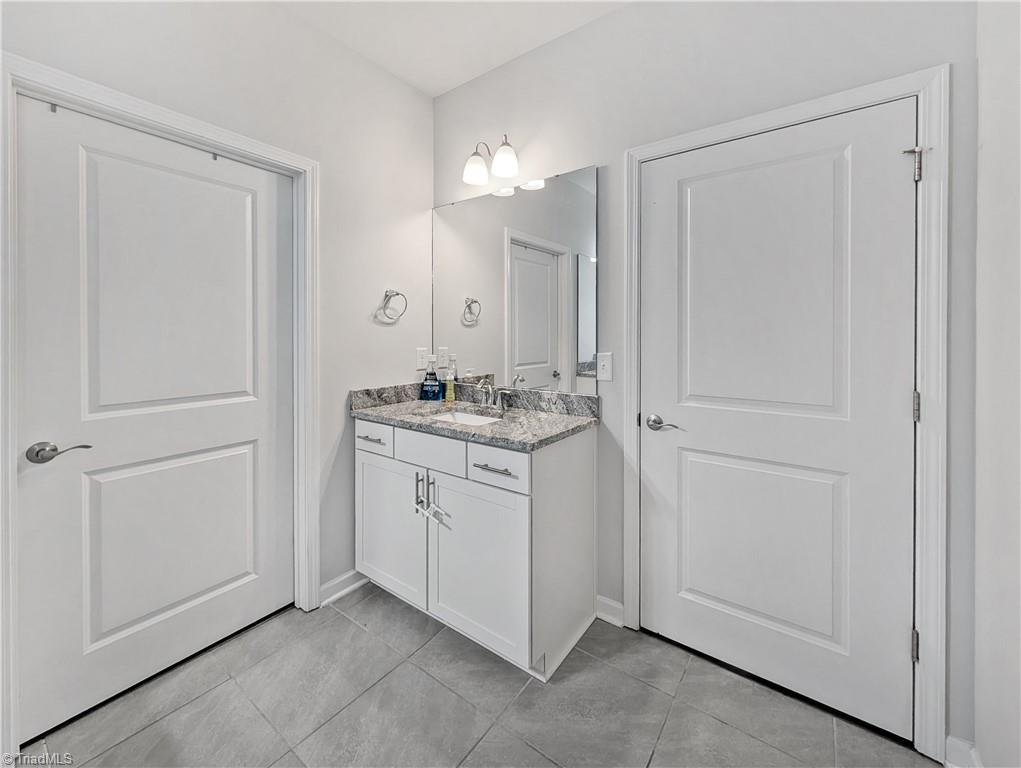 5424 Quartz Avenue Property Photo 18