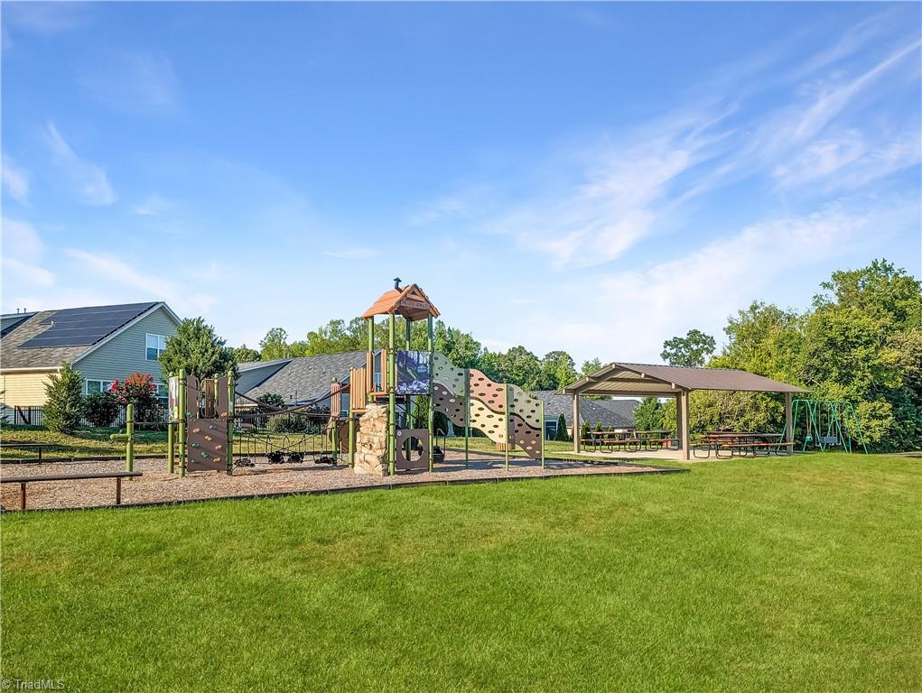 5424 Quartz Avenue Property Photo 41