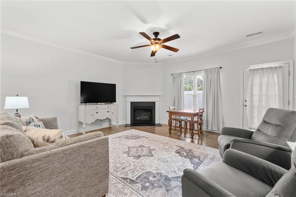 1825 Grand Silo Way Property Photo 15