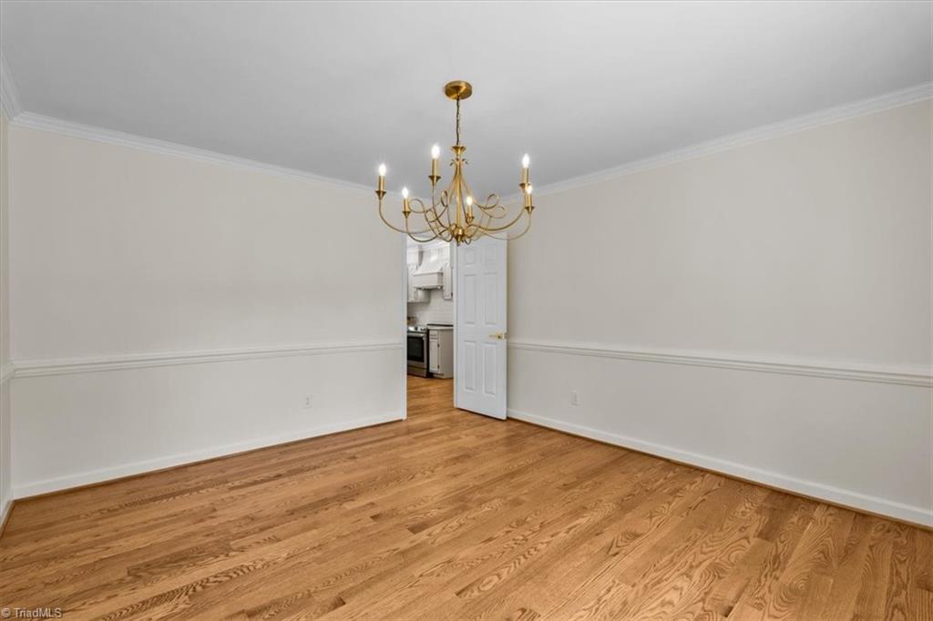 8802 Cedar Spring Drive Property Photo 25