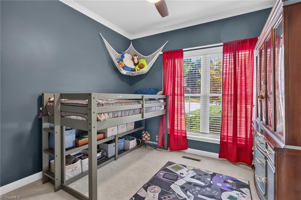 208 Cotswold Lane Property Photo 26