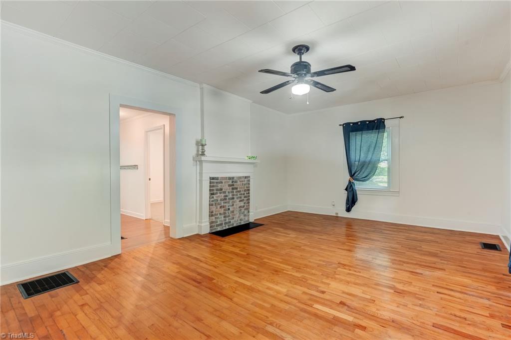 1322 Maryland Avenue Property Photo 6