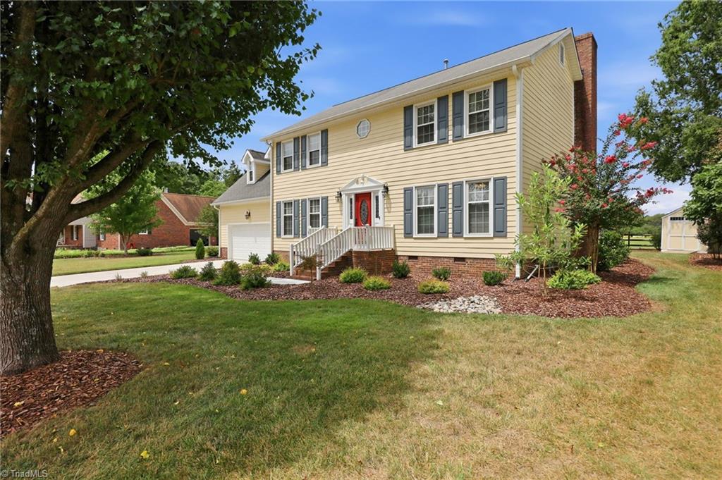 3815 Oak Forest Drive Property Photo 4