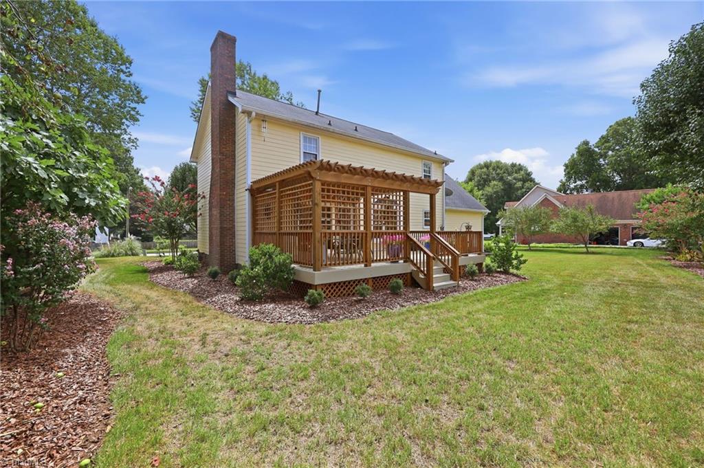 3815 Oak Forest Drive Property Photo 9