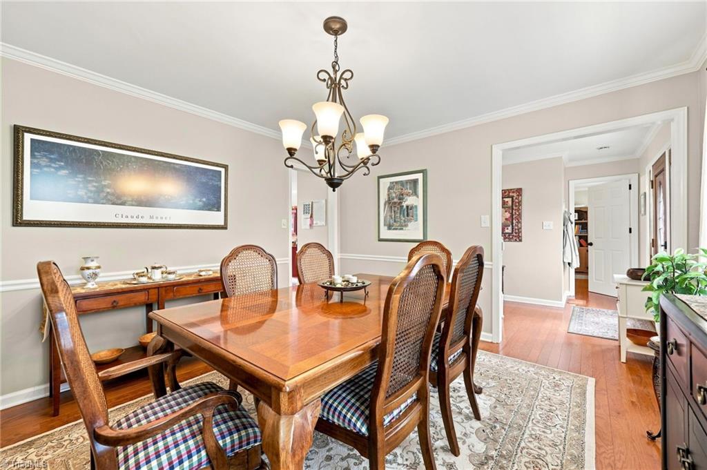 3815 Oak Forest Drive Property Photo 15
