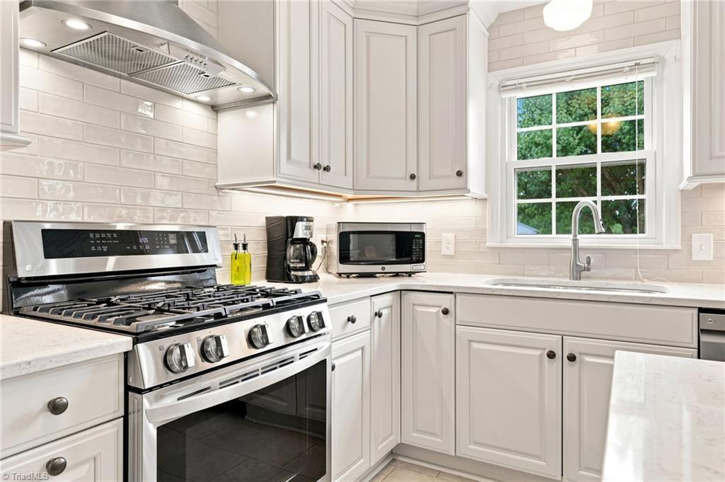 3815 Oak Forest Drive Property Photo 23