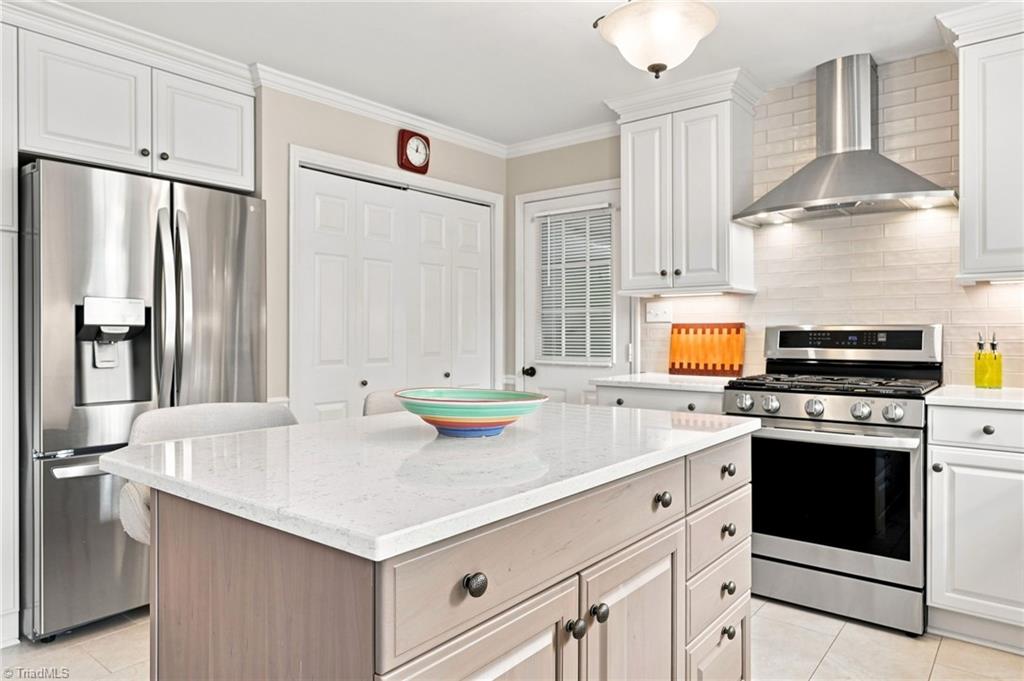 3815 Oak Forest Drive Property Photo 24