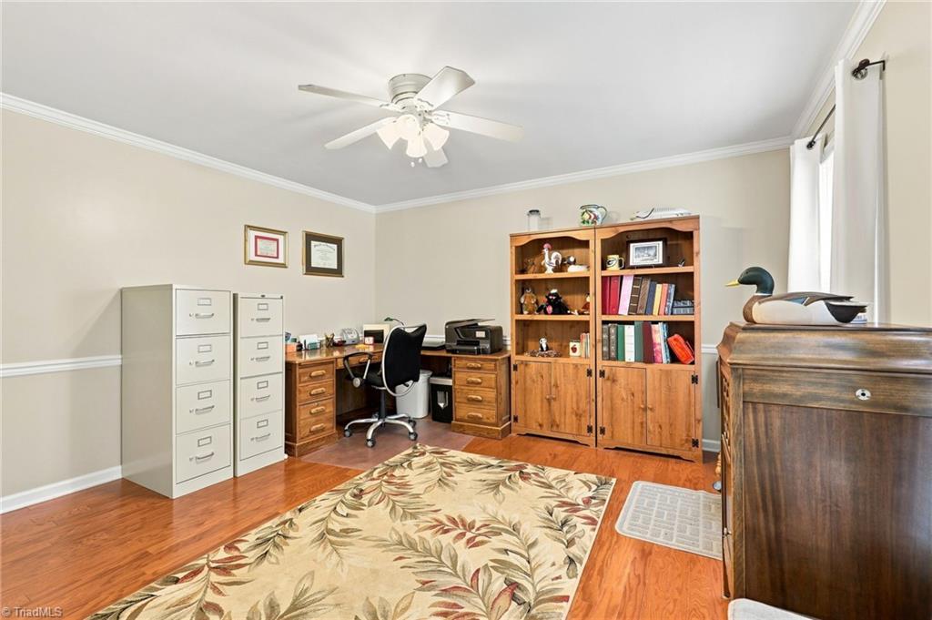 3815 Oak Forest Drive Property Photo 26
